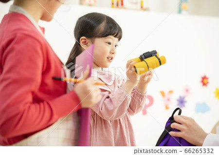 生活方式,女人,幼兒園 生活方式,女人,幼兒園 66265332