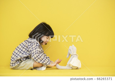 Lifestyle,girl,kindergarten 66265371