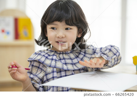 生活方式,女孩,幼兒園 生活方式,女孩,幼兒園 66265420