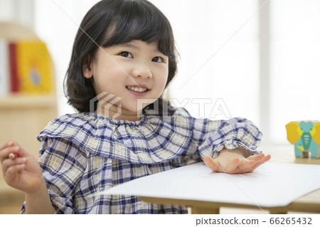 Lifestyle,girl,kindergarten Lifestyle,girl,kindergarten 66265432