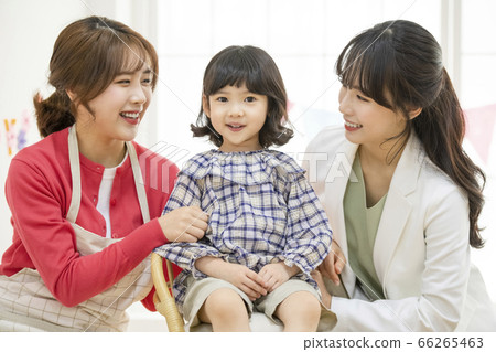 生活方式,女人,幼兒園 生活方式,女人,幼兒園 66265463