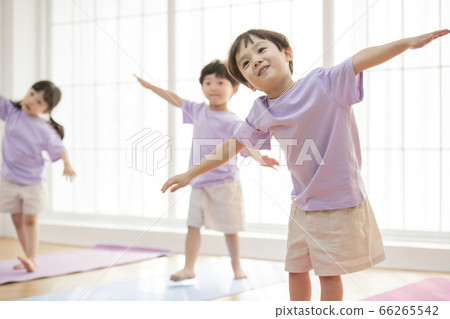 Lifestyle,girl,boy,physical Lifestyle,girl,boy,physical 66265542