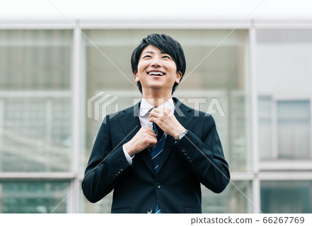 Portrait of young businessman Portrait of young businessman 66267769