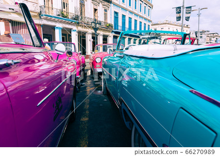 Havana Cuba Classic Cars. 66270989