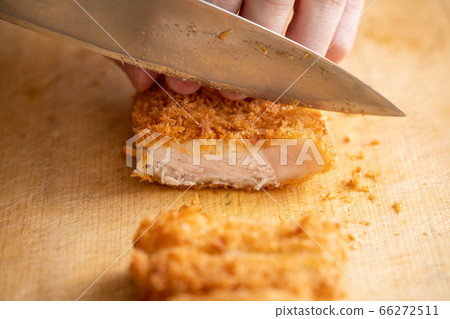 Cut low cuts Cut low cuts 66272511