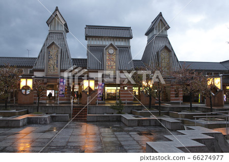 Echigo Tokimeki Railway Takada Station (station building) 66274977