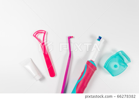 Ultrasonic pink toothbrush and dental hygiene Ultrasonic pink toothbrush and dental hygiene 66278382