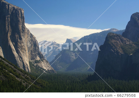 Glacier view point with half dome, Yosemite Glacier view point with half dome, Yosemite 66279508