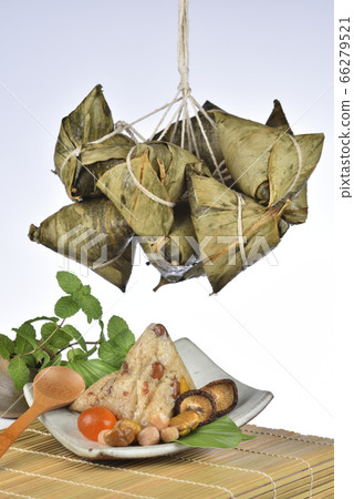 中國習俗,端午節節慶好吃的傳統粽子 中國習俗,端午節節慶好吃的傳統粽子 66279521