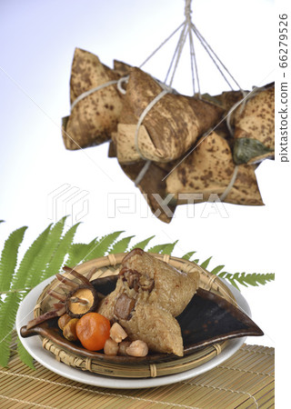 中國習俗,端午節節慶好吃的傳統粽子 66279526