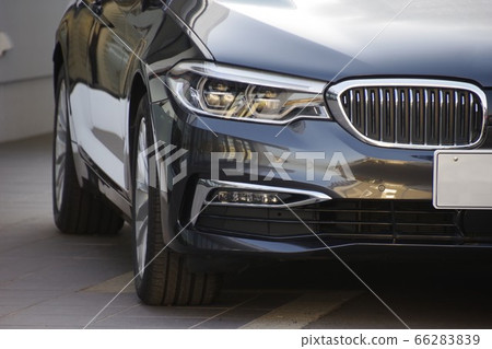 Car image Imported car BMW 5 series Car image Imported car BMW 5 series 66283839