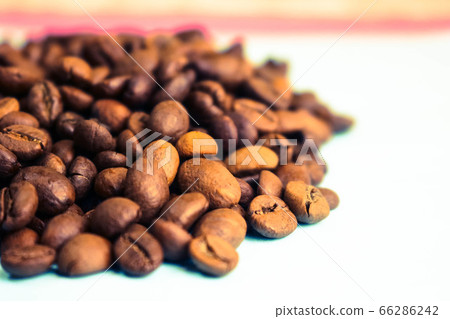 Beautiful texture of freshly roasted selected Beautiful texture of freshly roasted selected 66286242