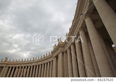 St. Peter's Square colonnade St. Peter's Square colonnade 66287620