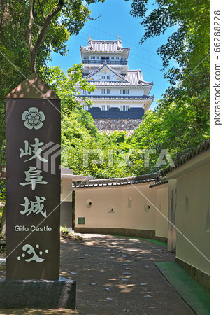 [Gifu Castle] Gifu City Kinkazan Castle Tower 66288228