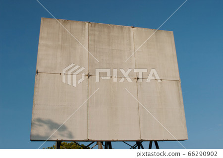 1 Jan 2007 Black Hill Former Aviation Reflector at 66290902