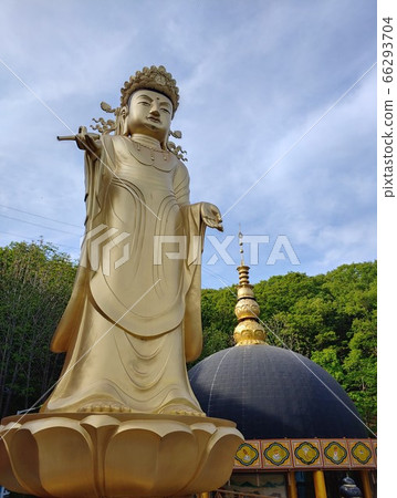 風景，風景名勝，佛，金佛，佛，金閣，信原裡伏都教寺廟，佛節，佛教形象，石塔，燈籠 66293704