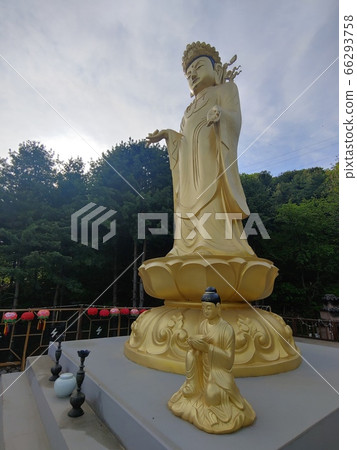 風景,風景名勝,佛,金佛,佛,金閣,信原裡伏都教寺廟,佛節,佛教形象,石塔,燈籠 風景,風景名勝,佛,金佛,佛,金閣,信原裡伏都教寺廟,佛節,佛教形象,石塔,燈籠 66293758