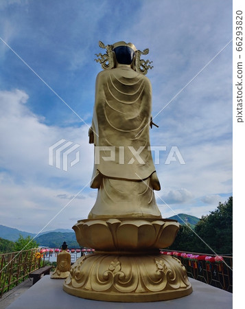 Scenery, Scenic Views, Buddha, Golden Buddha, Buddha, Golden Court, Sinwon-ri Voodoo Temple, Buddha's Day, Buddhism Image, Stone Pagoda, Lantern Scenery, Scenic Views, Buddha, Golden Buddha, Buddha, Golden Court, Sinwon-ri Voodoo Temple, Buddha's Day, Buddhism Image, Stone Pagoda, Lantern 66293820