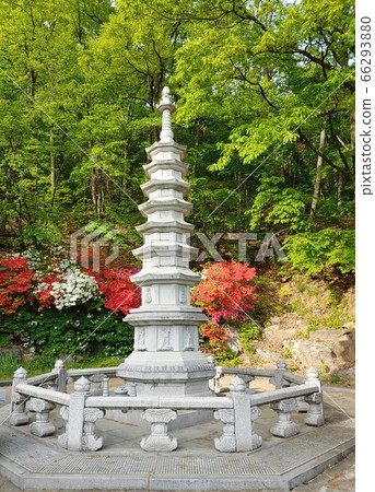 Scenery, Scenic Views, Buddha, Golden Buddha, Buddha, Golden Court, Sinwon-ri Voodoo Temple, Buddha's Day, Buddhism Image, Stone Pagoda, Lantern 66293880