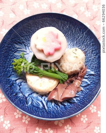 Assorted snacks Assorted snacks 66294036