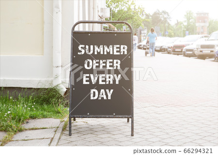 SUMMER OFFER EVERY DAY. Cafes and restaurants, shops and services, economic crisis and business SUMMER OFFER EVERY DAY. Cafes and restaurants, shops and services, economic crisis and business 66294321