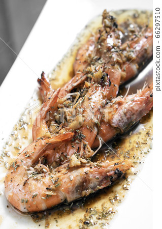 prawns sauteed with garlic herb and balsamic prawns sauteed with garlic herb and balsamic 66297510