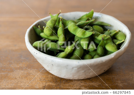 兩個豆莢豆與濃縮鮮味 66297845