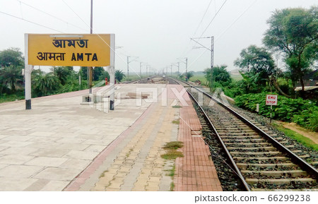 Empty railway station platform the terminal Empty railway station platform the terminal 66299238