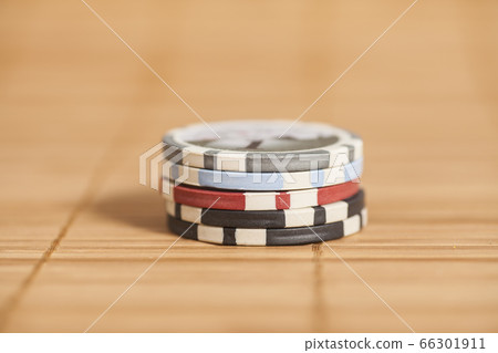 gambling chips 66301911