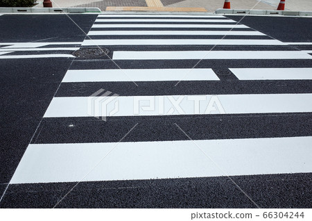 Newly maintained pedestrian crossing Newly maintained pedestrian crossing 66304244