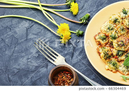 Deep frying dandelion Deep frying dandelion 66304469