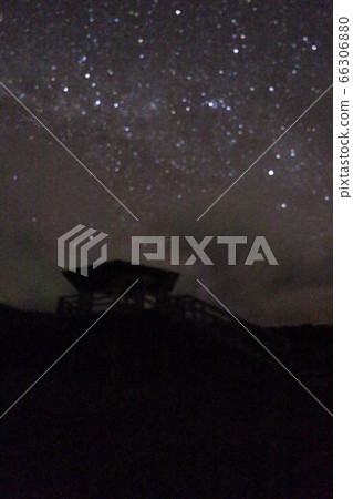 Otomi rest area and starry sky Otomi rest area and starry sky 66306880