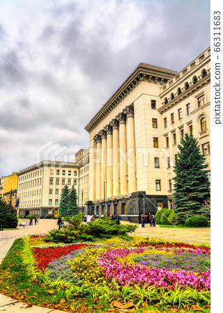 The Office of the President of Ukraine in Kiev 66311683