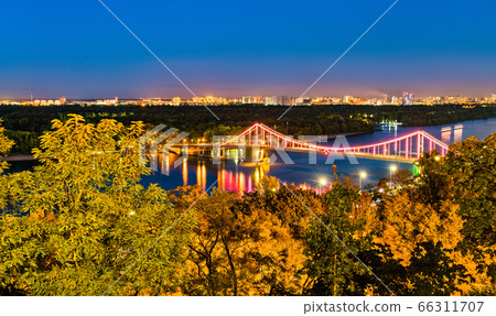 Pedestrian bridge across the Dnieper River in Kiev, Ukraine 66311707