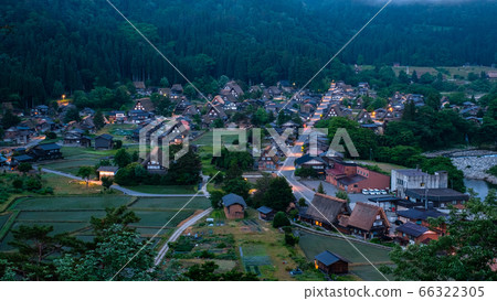 Shirakawa-go in early summer (before dawn) Shirakawa-go in early summer (before dawn) 66322305