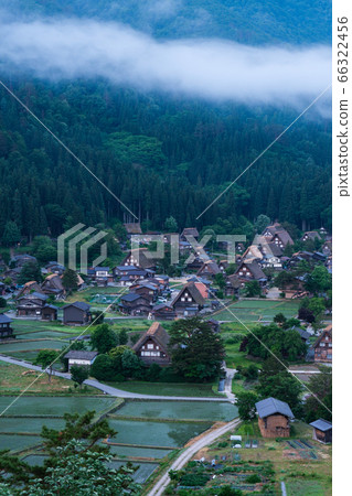 Shirakawa-go in early summer (before dawn) Shirakawa-go in early summer (before dawn) 66322456