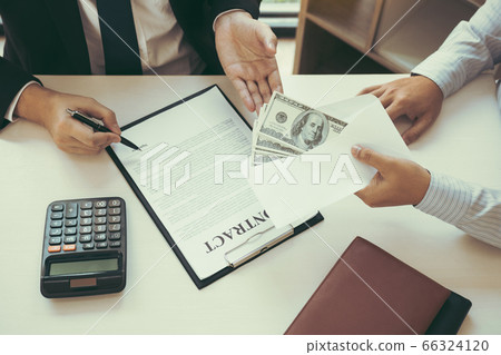 Partner has made a fraud in the contract of sale Partner has made a fraud in the contract of sale 66324120