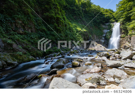Akiho Otaki, a tourist attraction in Miyagi Prefecture, one of the three famous waterfalls in Japan Akiho Otaki, a tourist attraction in Miyagi Prefecture, one of the three famous waterfalls in Japan 66324806