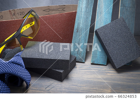 Various grinding tools and safety health at work Various grinding tools and safety health at work 66324853