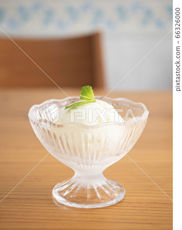 Vanilla ice cream Vanilla ice cream 66326000