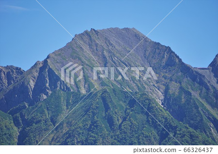 草賀山的草澤山 66326437