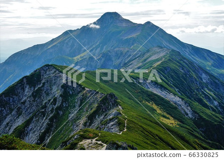 Ridge line from Mt. Ridge line from Mt. 66330825
