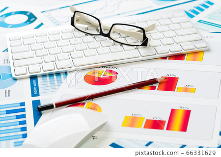 Preparing average sales report 66331629