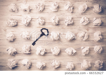 Finding key to success 66332627