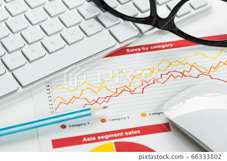 Preparing average sales report 66333802