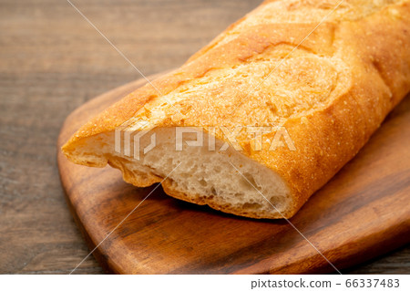 French pan battal 66337483