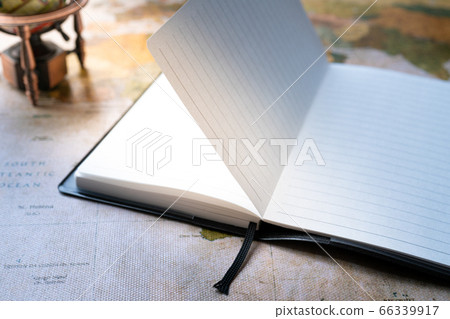 全球商業形象世界地圖和地球儀 全球商業形象世界地圖和地球儀 66339917