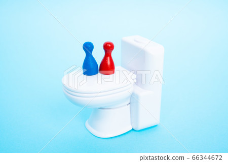 Men's toilet Women's toilet Men's toilet Women's toilet 66344672