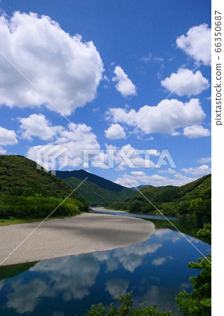 The Shimanto River flowing through the mountains. Kochi, Japan. Early June. 66350687