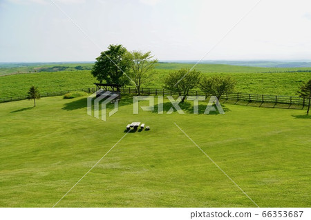 A large farm (Shibecha Town) where you can see the Tawahira and Horizon 66353687